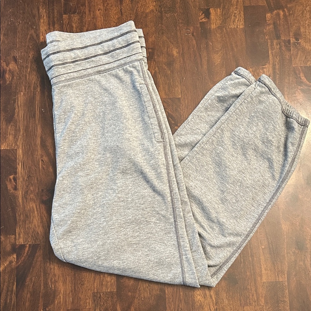 Aerie Heather Gray Women's Joggers, size small